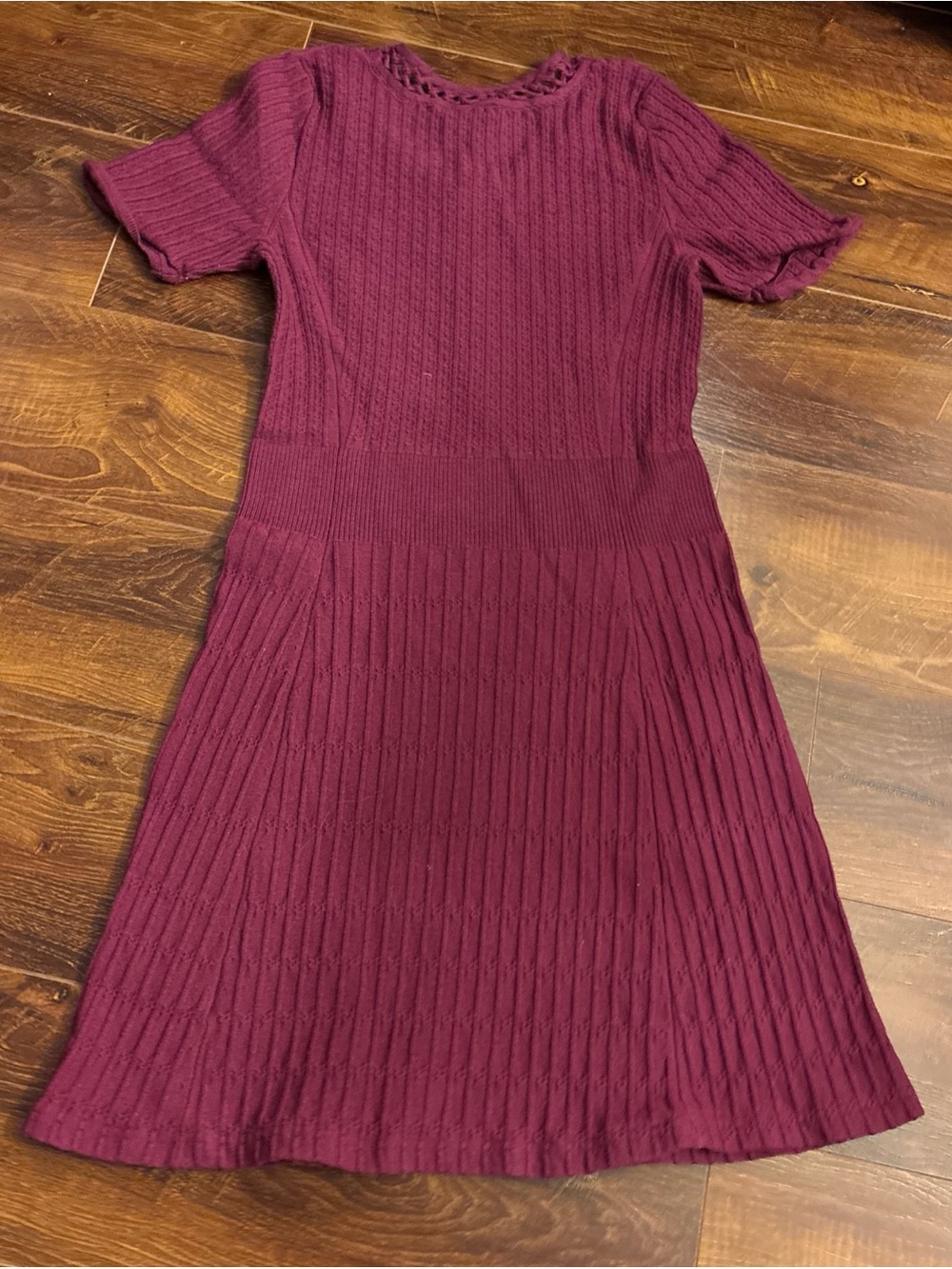 Tory Burch Medium Ashlyn Knit Henley Sweater Dress Maroon Short Sleeve Sheath - Picture 10 of 11